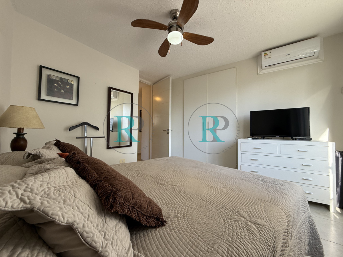 Apartamento ID.1694 - edificio Torre O en playa brava.