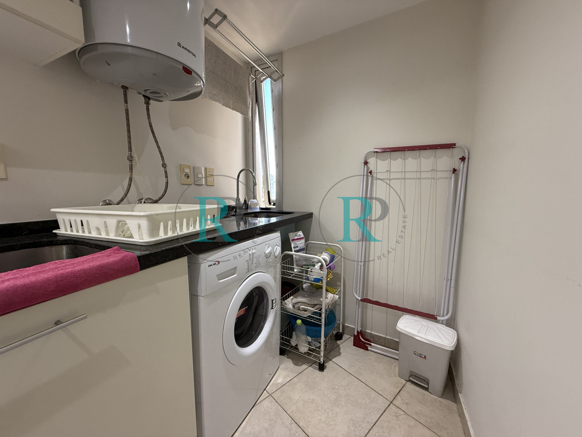 Apartamento ID.1694 - edificio Torre O en playa brava.