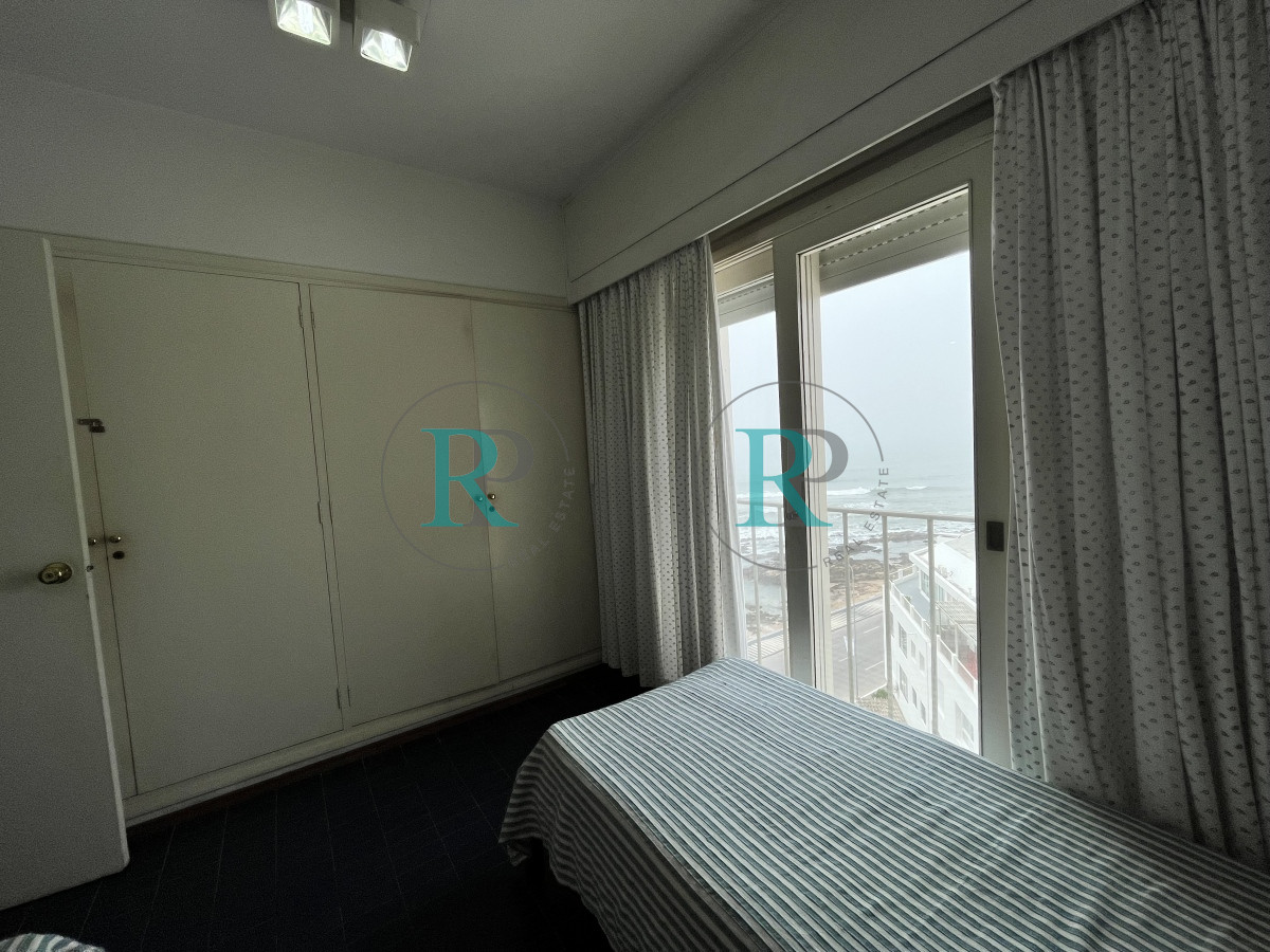 Apartamento ID.1657 - Edificio en la entrada de la peninsula