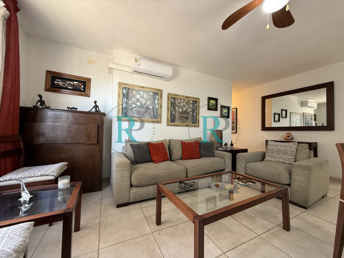 Apartamento ID.1694 - edificio Torre O en playa brava.