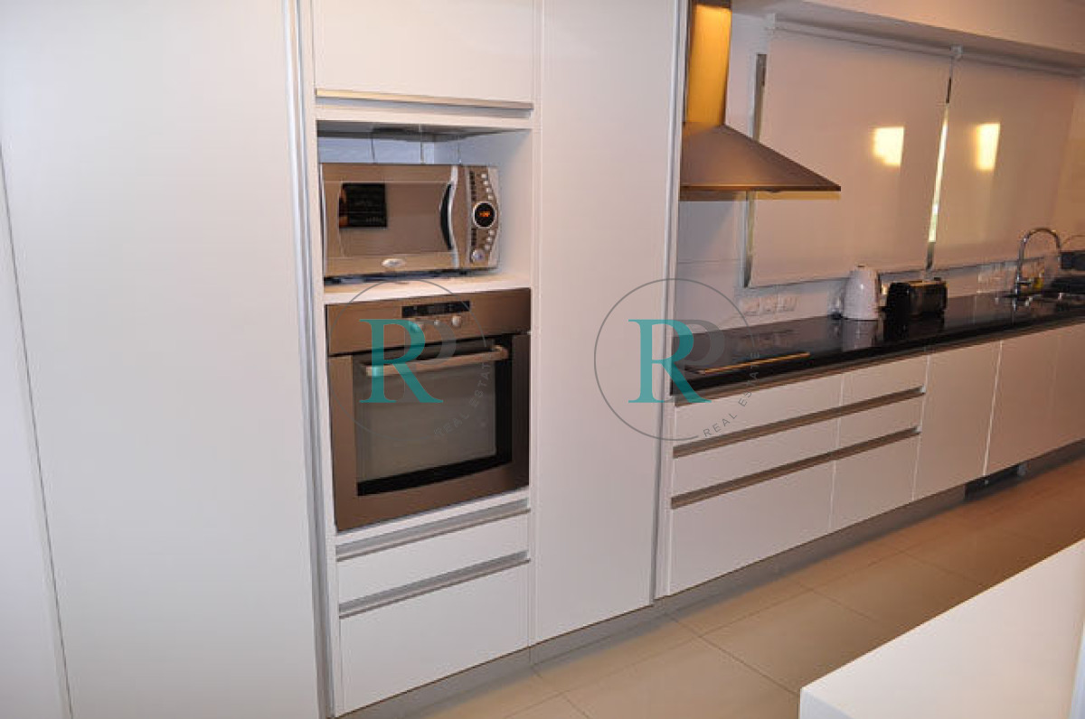 Apartamento ID.2319 - torre lobos , estratégica ubicación en primera fila
