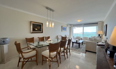 Apartamento en Punta del Este, Mansa