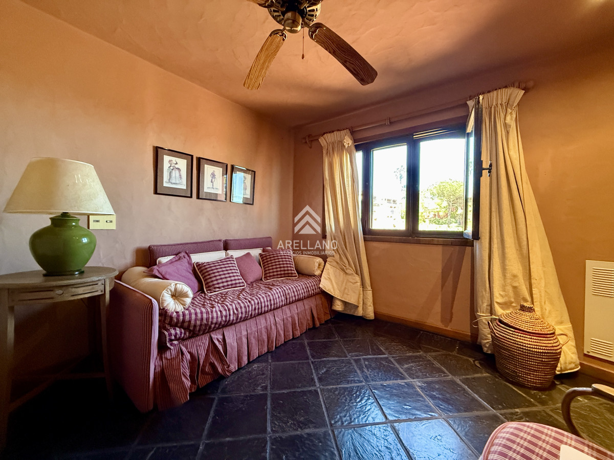 Apartamento ID.5585 - Venta Apartamento en Marina del Este  Punta Ballena