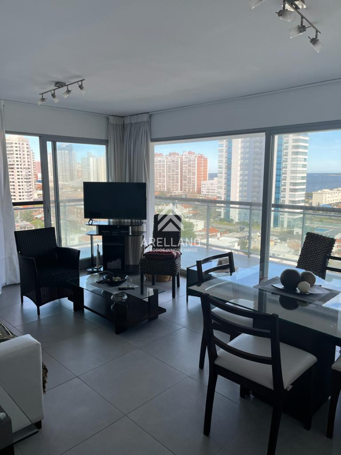 Apartamento ID.5083 - HERMOSO DEPARTAMENTO CON MUY BUENA VISTA 