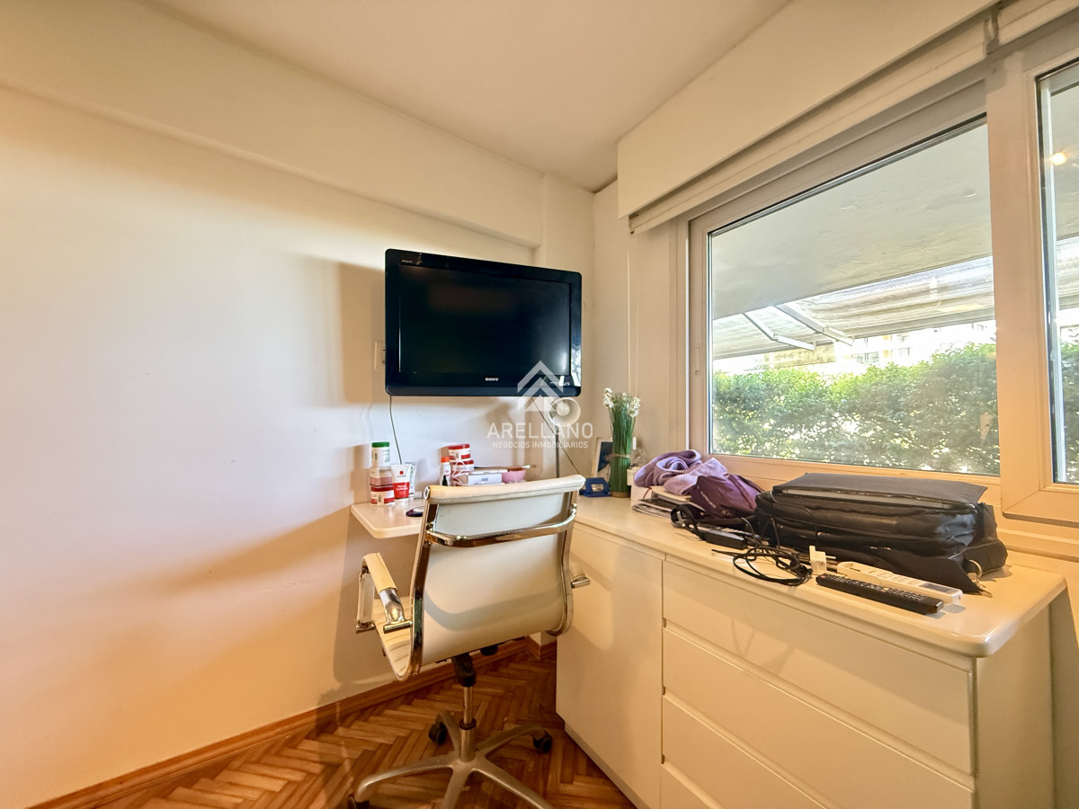 Apartamento ID.5512 - Venta Apartamento en Pinares, 3 dormitorios 