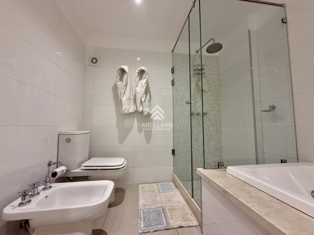 Apartamento ID.5284 - Alquiler temporada apartamento 3 dormitorios 