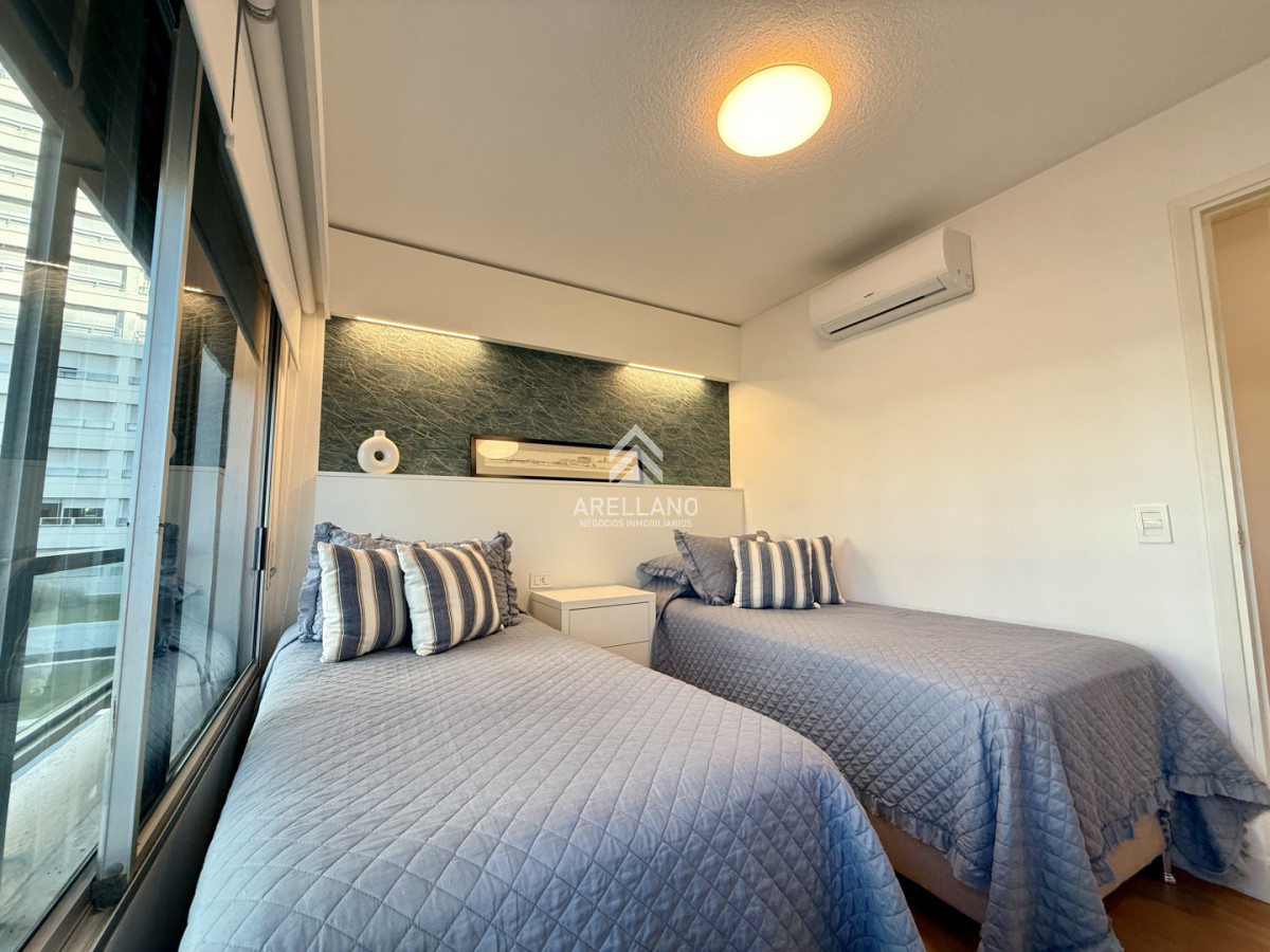 Apartamento ID.6284 - Venta apartamento 3 dormitorios y dependencia de servicio 