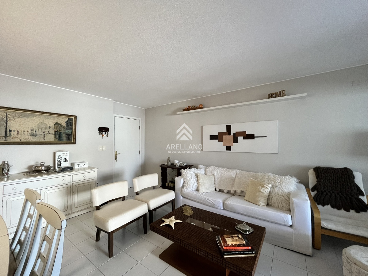 Apartamento ID.5080 - Venta apartamento 2 dormitorios Brava 