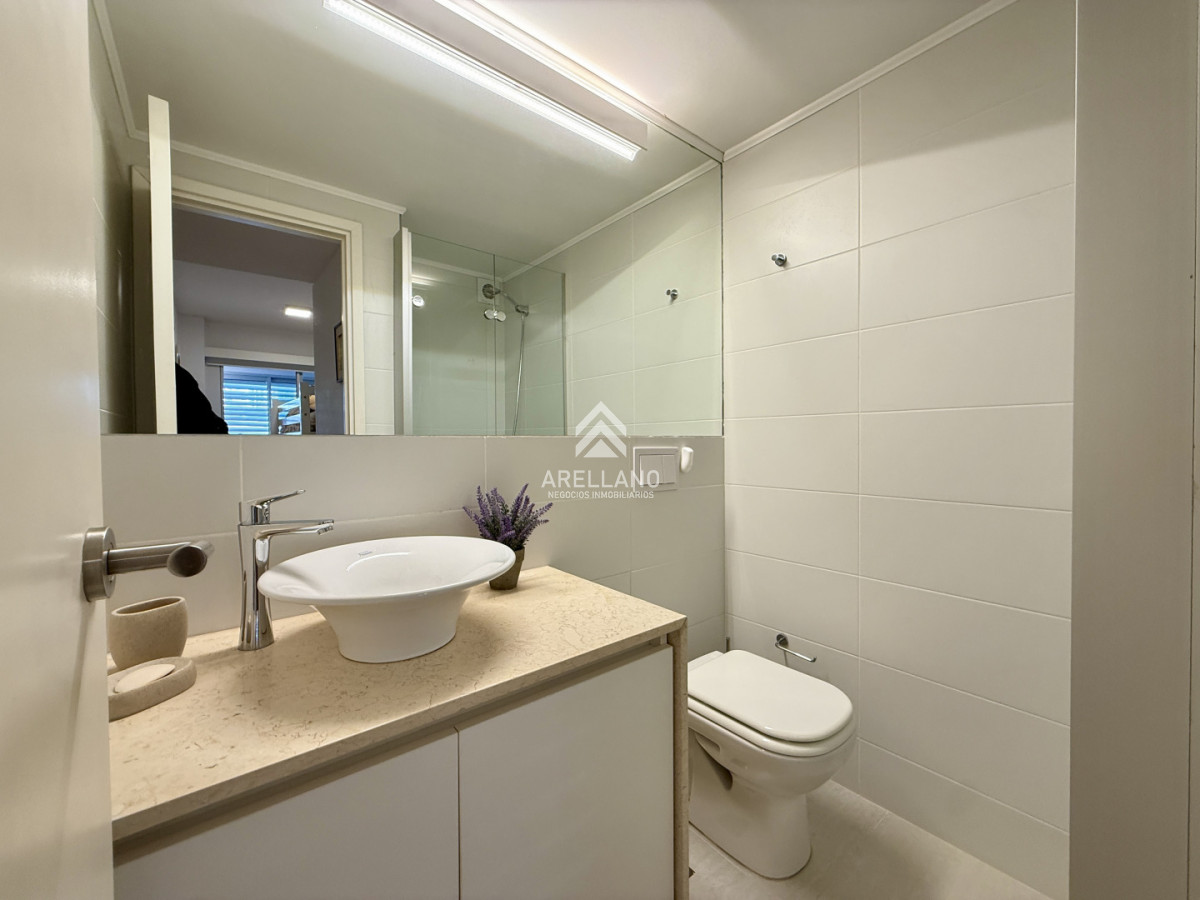 Apartamento ID.6284 - Venta apartamento 3 dormitorios y dependencia de servicio 
