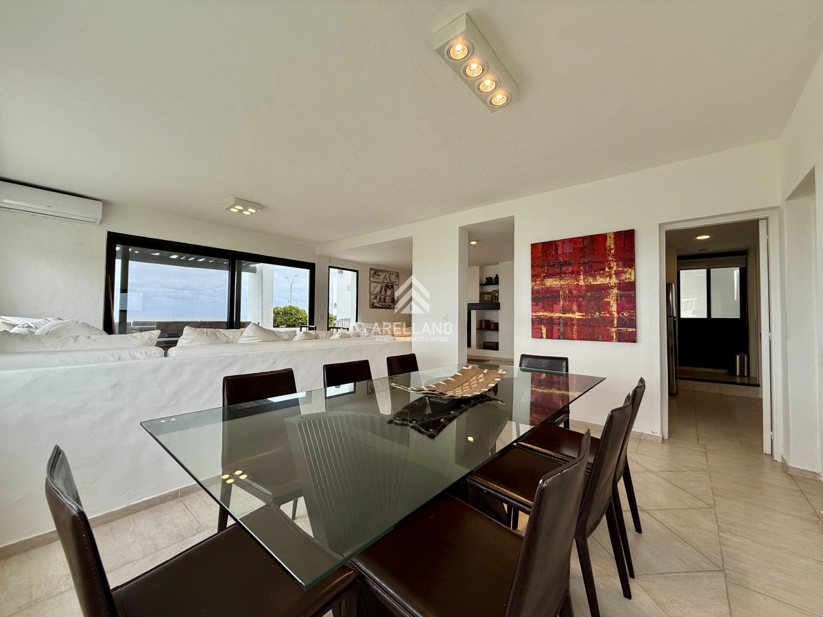 Apartamento ID.5631 - Venta apartamento 3 dormitorios  Brava 