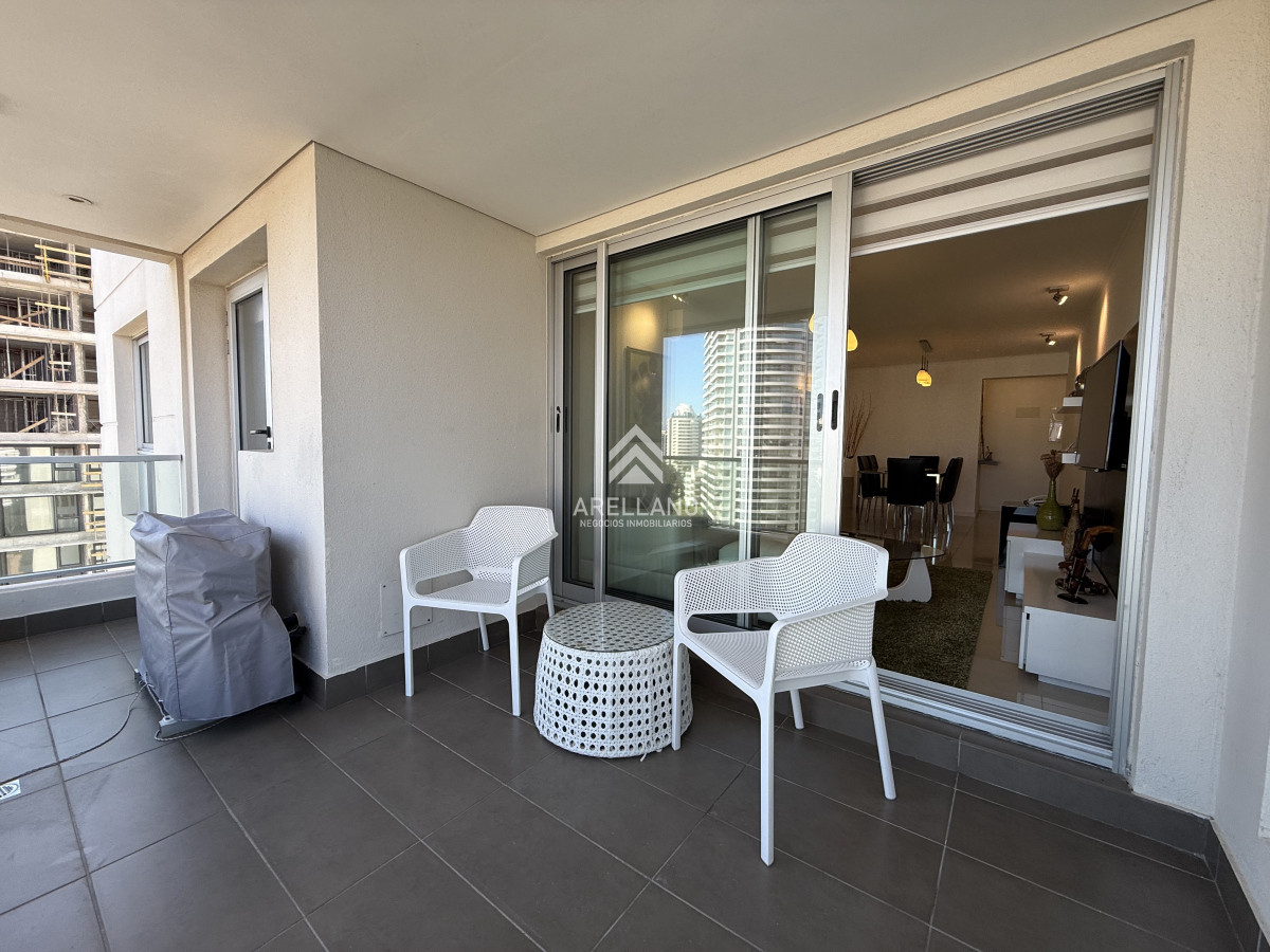 Apartamento ID.5082 - HERMOSO DECORADO CON SERVICIOS VISTA MAR 