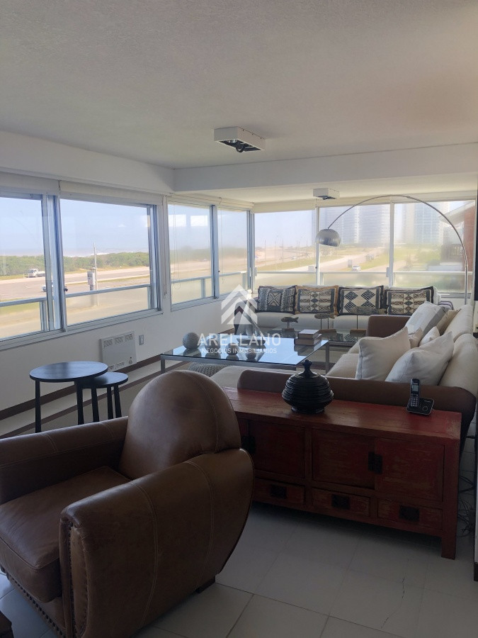 Apartamento ID.1942 - Venta apartamento 3 dormitorios 