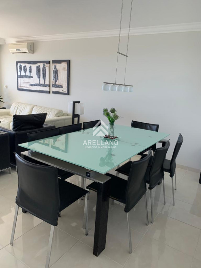 Apartamento ID.3863 - Venta apartamento 3 dormitorios Playa Mansa 