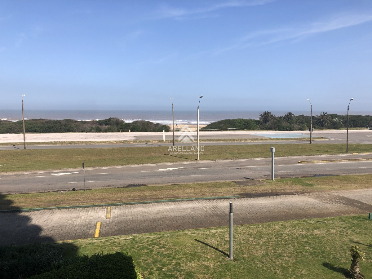 Apartamento ID.1942 - Venta apartamento 3 dormitorios 