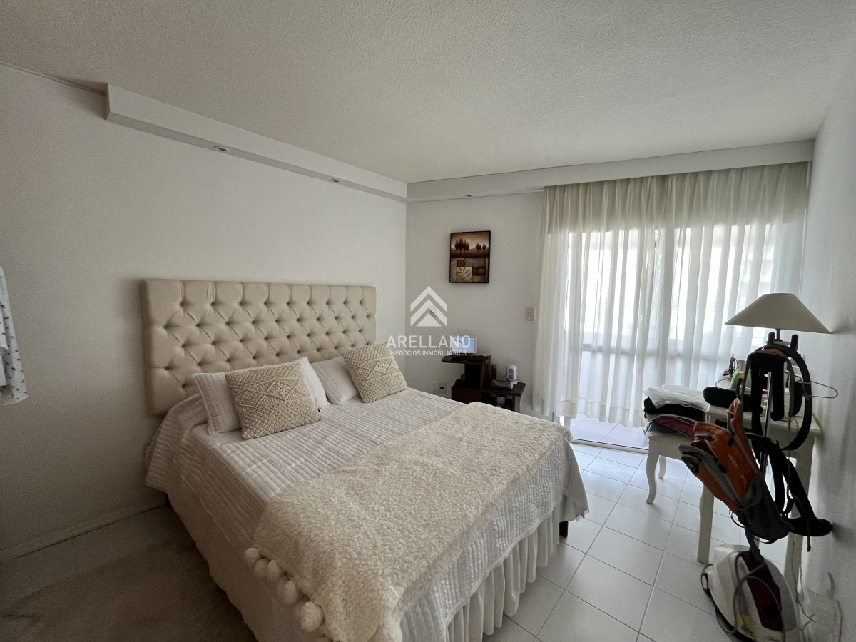 Apartamento ID.5080 - Venta apartamento 2 dormitorios Brava 