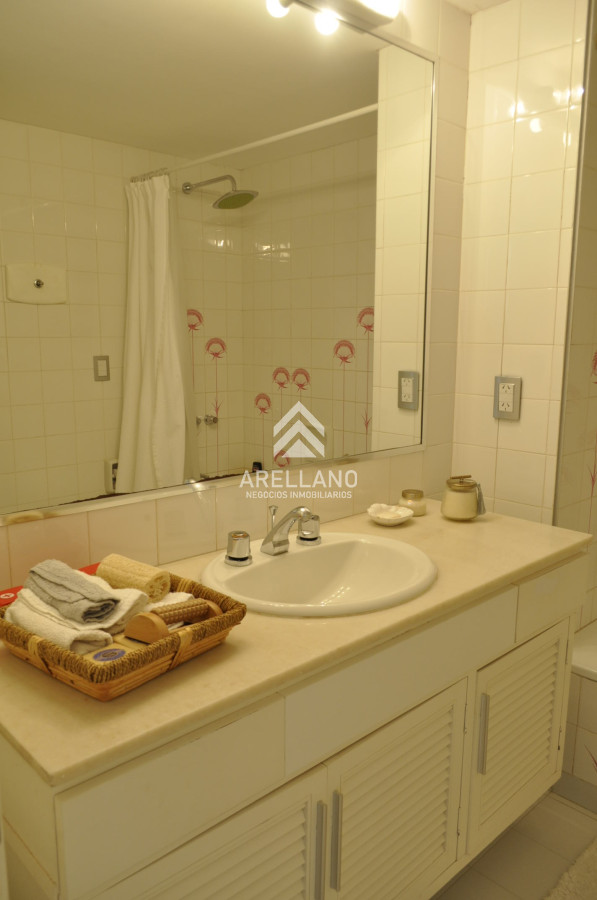 Apartamento ID.1942 - Venta apartamento 3 dormitorios 