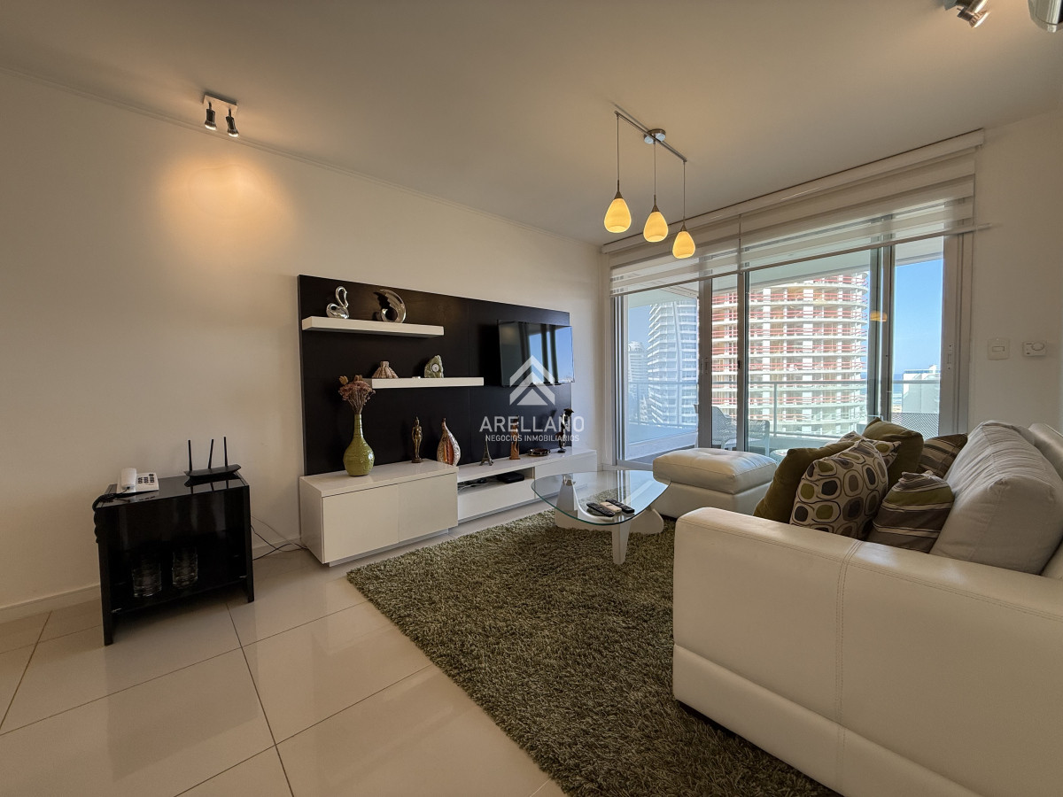 Apartamento ID.5082 - HERMOSO DECORADO CON SERVICIOS VISTA MAR 