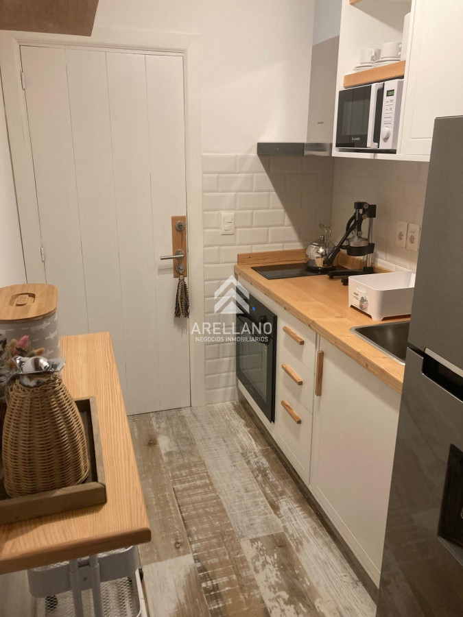 Apartamento ID.4889 - Apartamento en venta – Edificio Carbe, Playa Mansa, Punta del Este