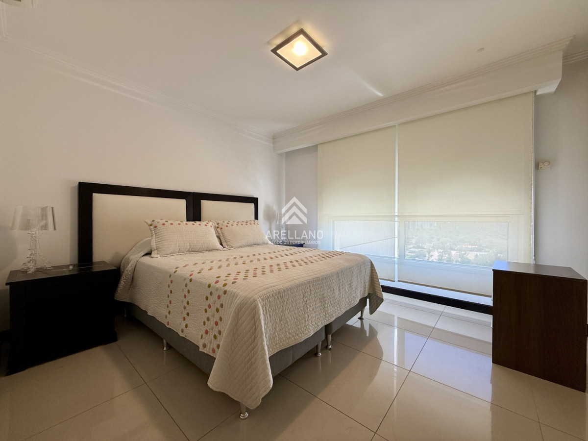 Apartamento ID.5284 - Alquiler temporada apartamento 3 dormitorios 