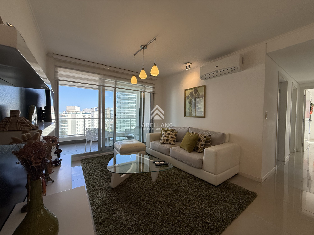 Apartamento ID.5082 - HERMOSO DECORADO CON SERVICIOS VISTA MAR 
