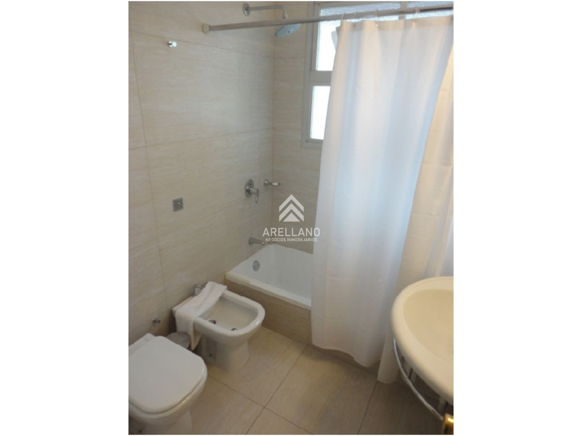 Apartamento ID.4861 - Apartamento en Venta – Edificio Brioni, Punta del Este