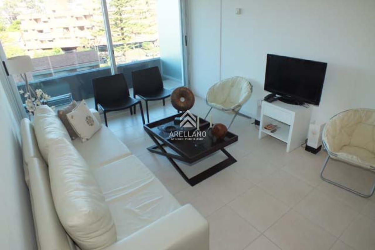Apartamento ID.4504 - Venta apartamento 3 dormitorios 