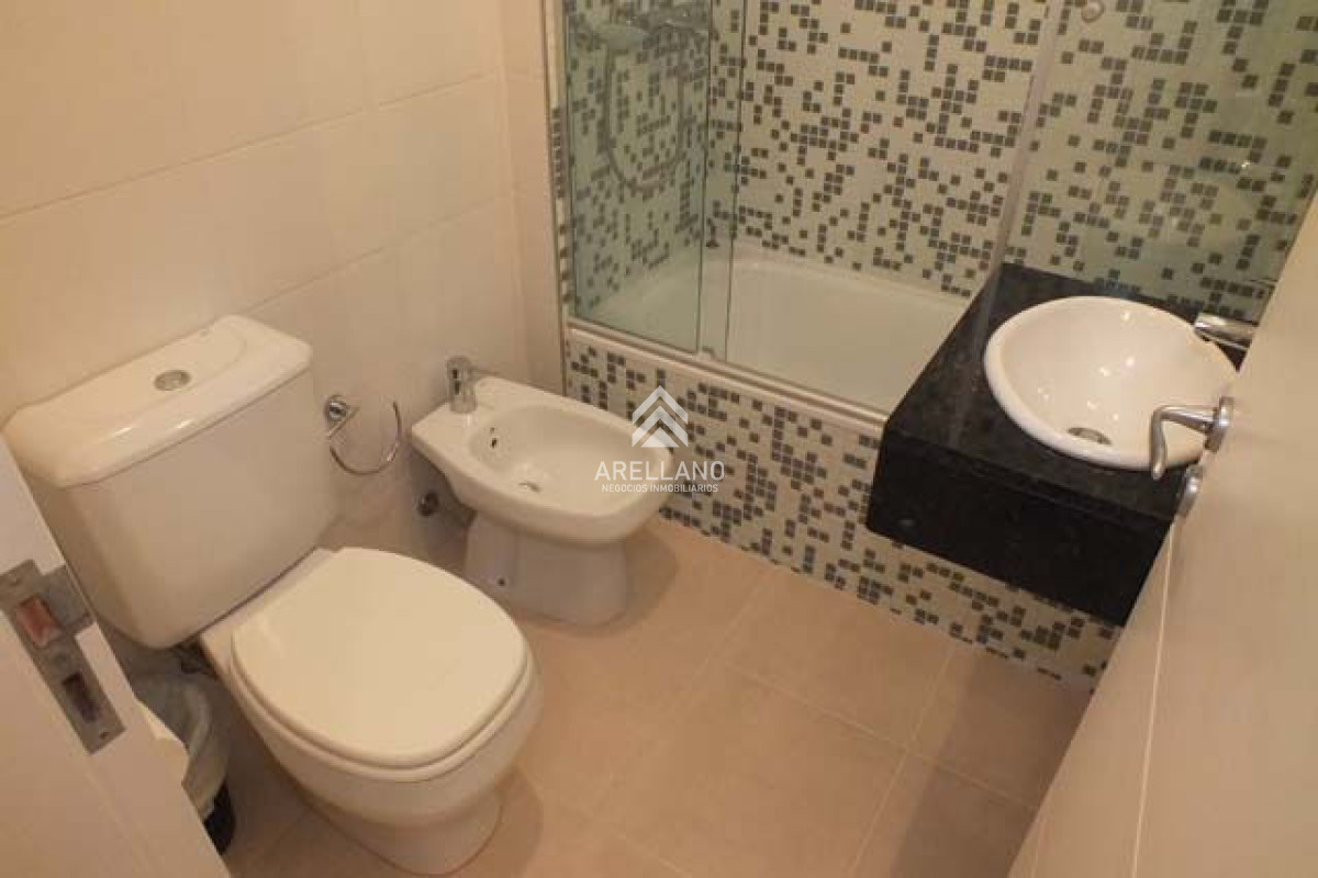 Apartamento ID.4504 - Venta apartamento 3 dormitorios 