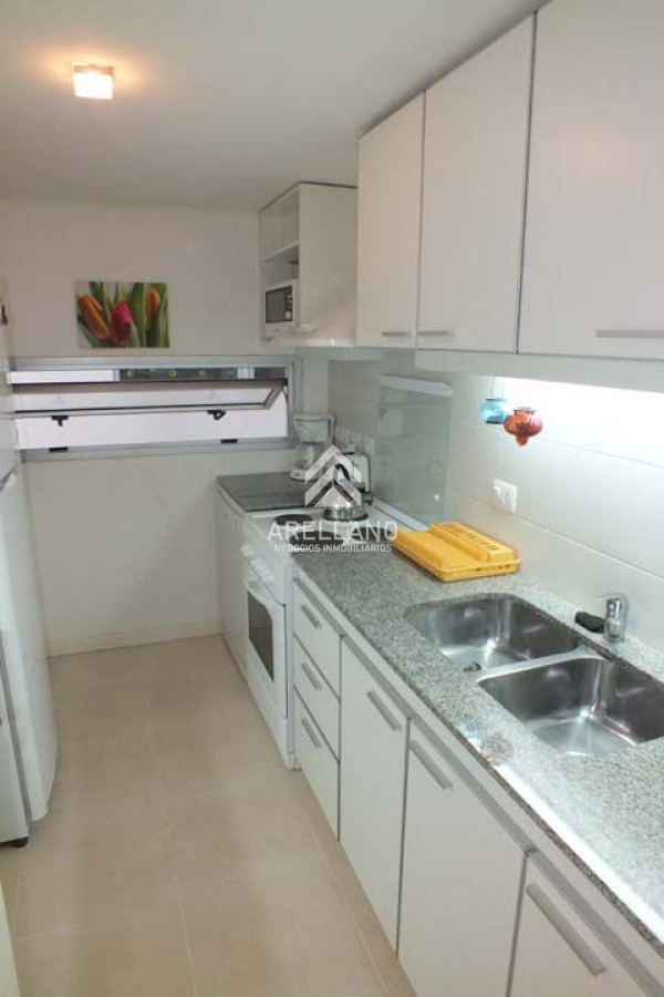 Apartamento ID.4504 - Venta apartamento 3 dormitorios 