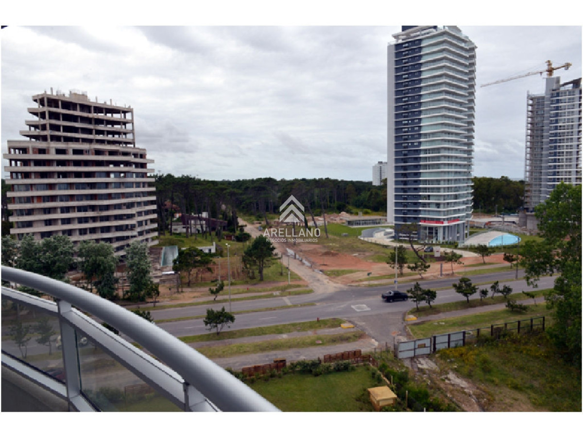 Apartamento ID.4466 - Venta apartamento 3 dormitorios 