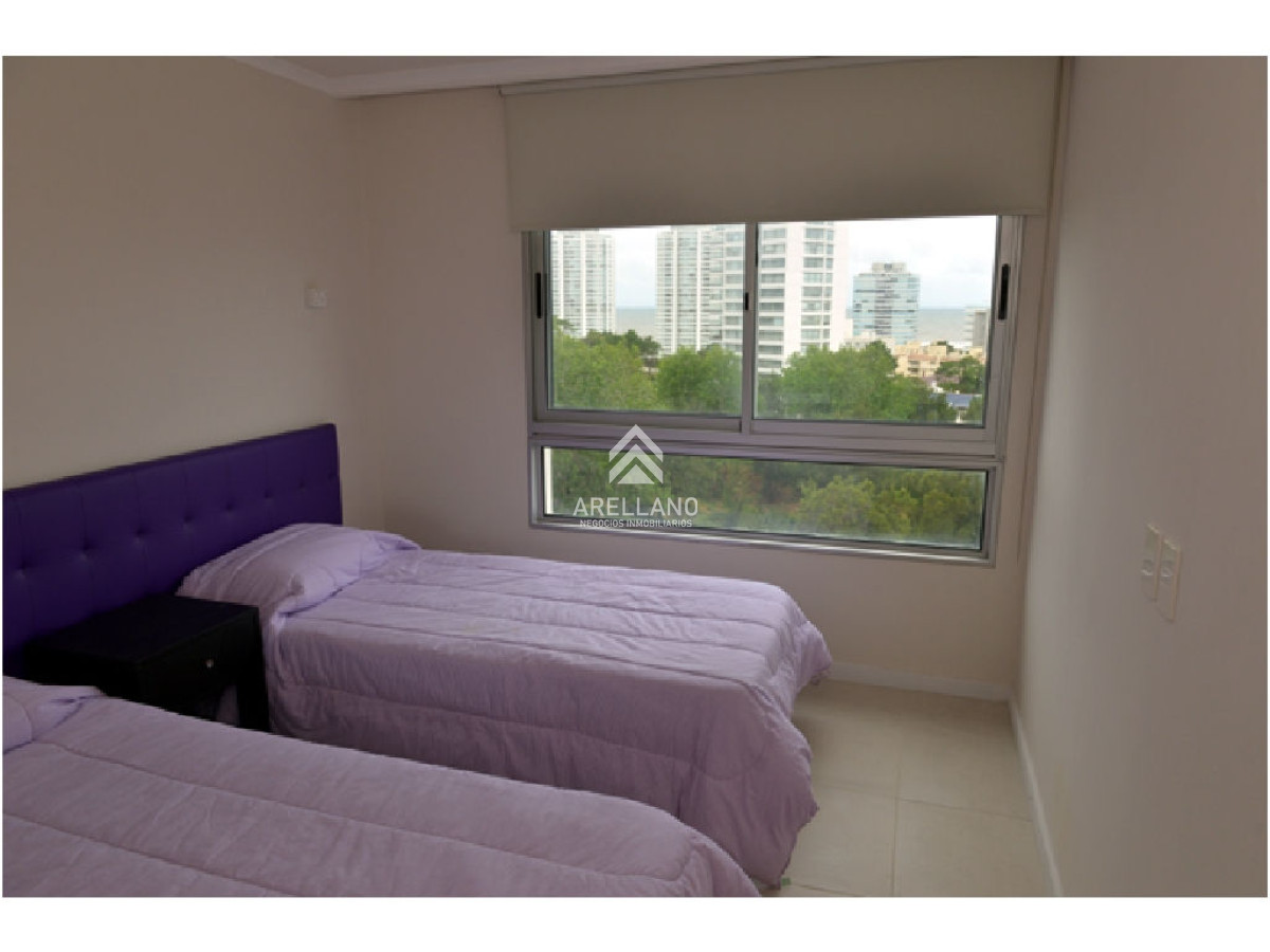 Apartamento ID.4466 - Venta apartamento 3 dormitorios 