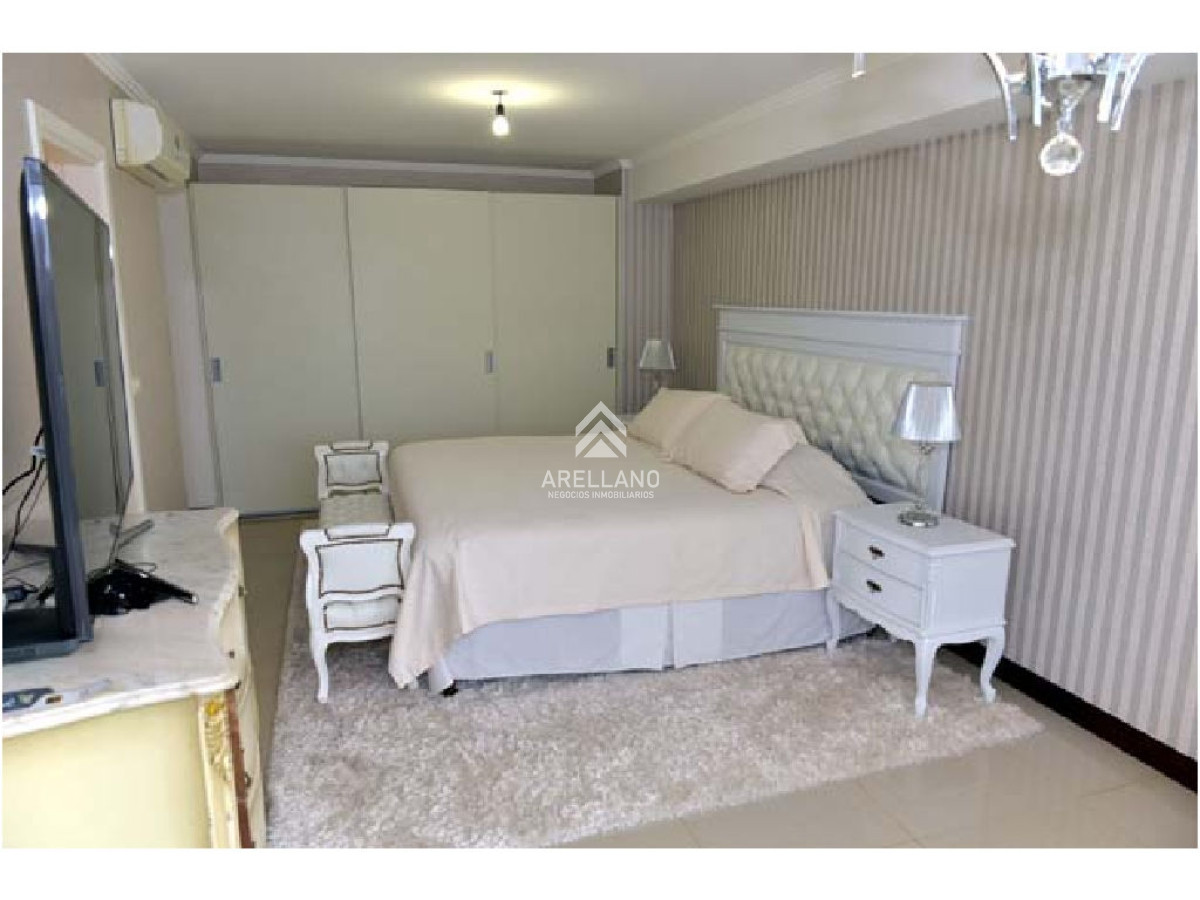 Apartamento ID.3856 - Venta apartamento 3 dormitorios y dependencia Playa Brava 
