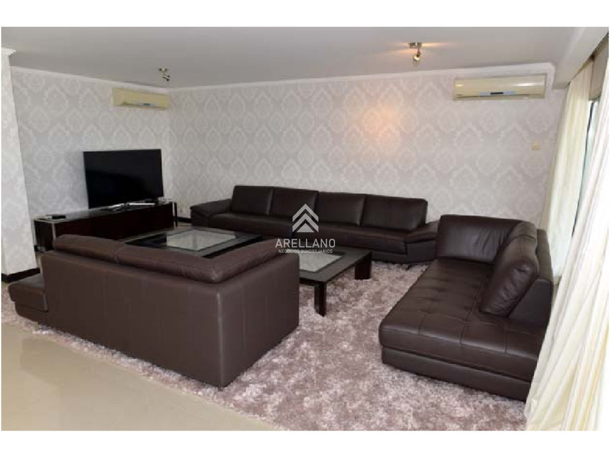 Apartamento ID.3856 - Venta apartamento 3 dormitorios y dependencia Playa Brava 