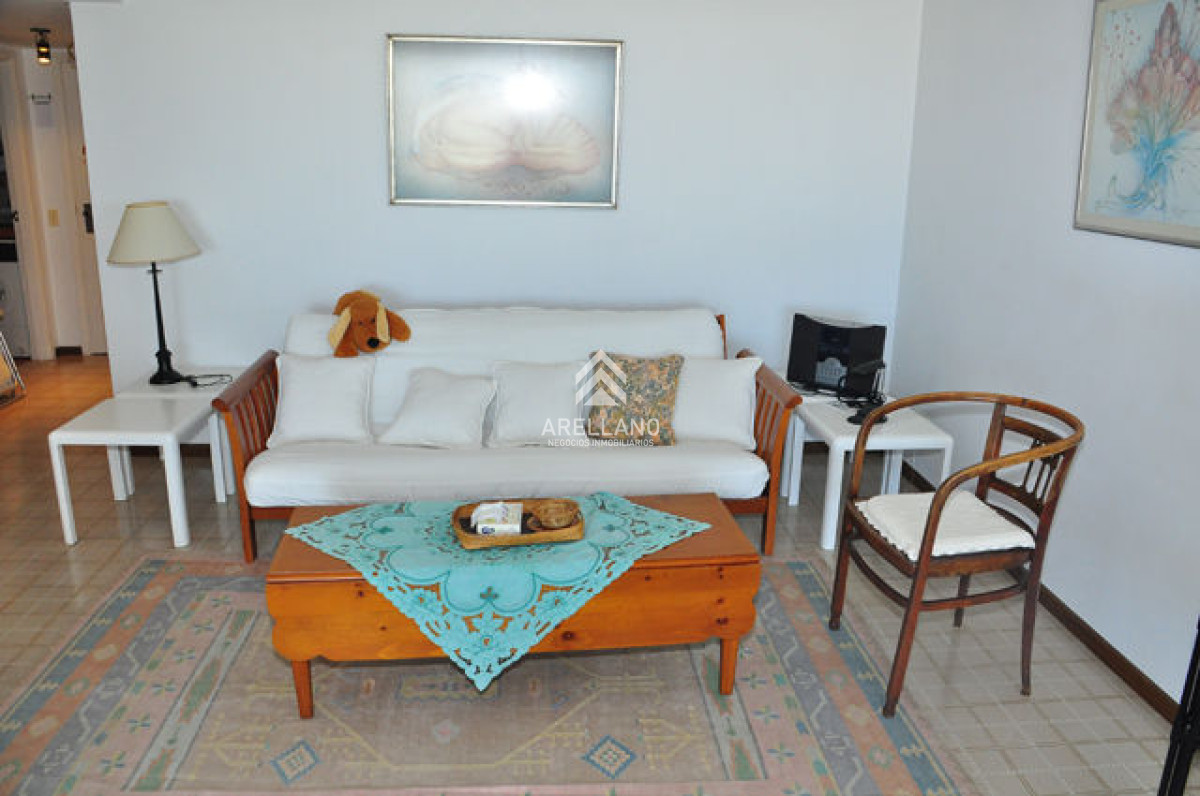 Apartamento ID.5774 - Venta apartamento 2 dormitorios  