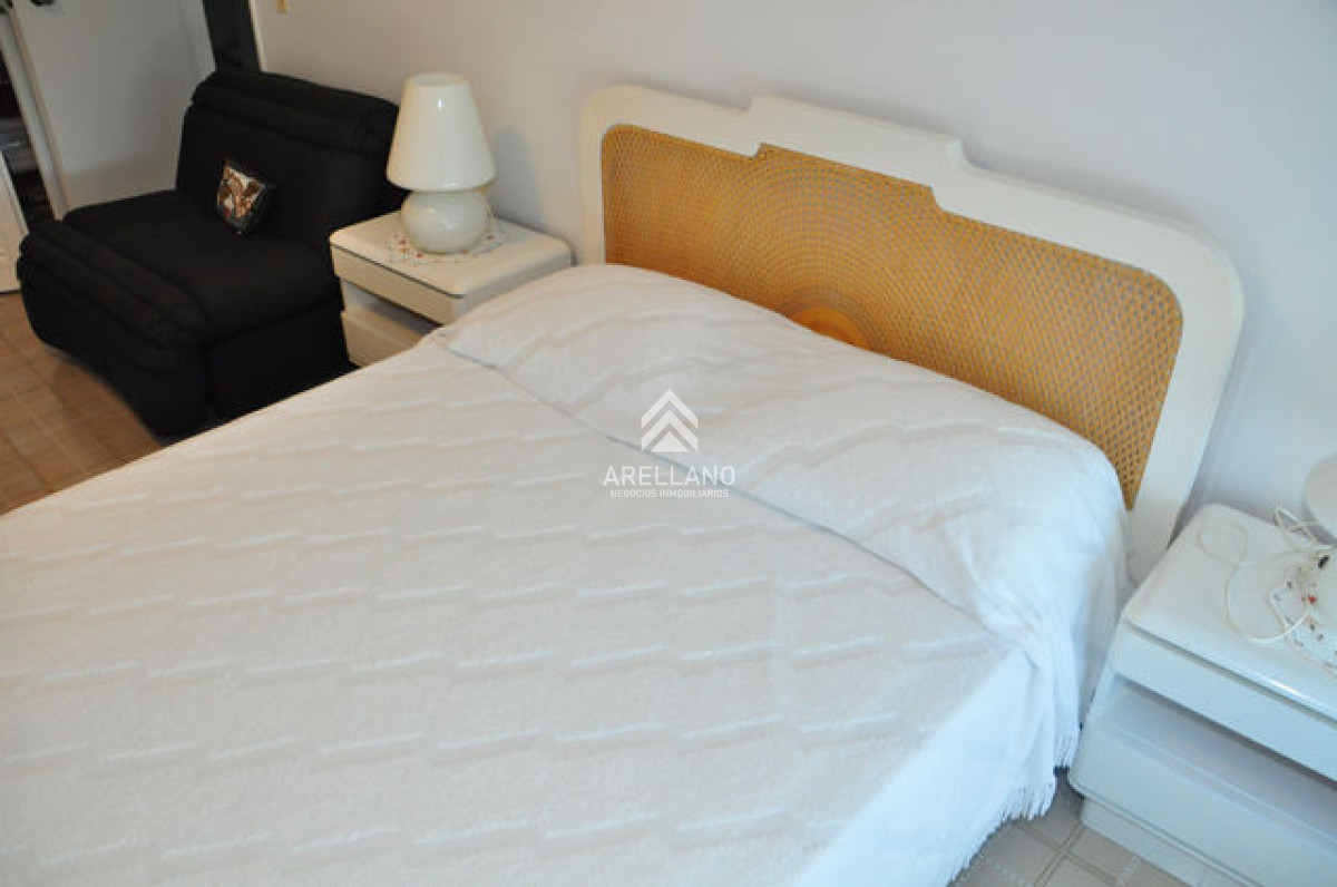 Apartamento ID.5774 - Venta apartamento 2 dormitorios  