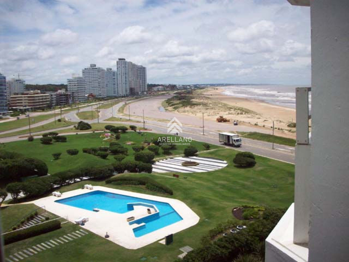 Apartamento ID.5774 - Venta apartamento 2 dormitorios  