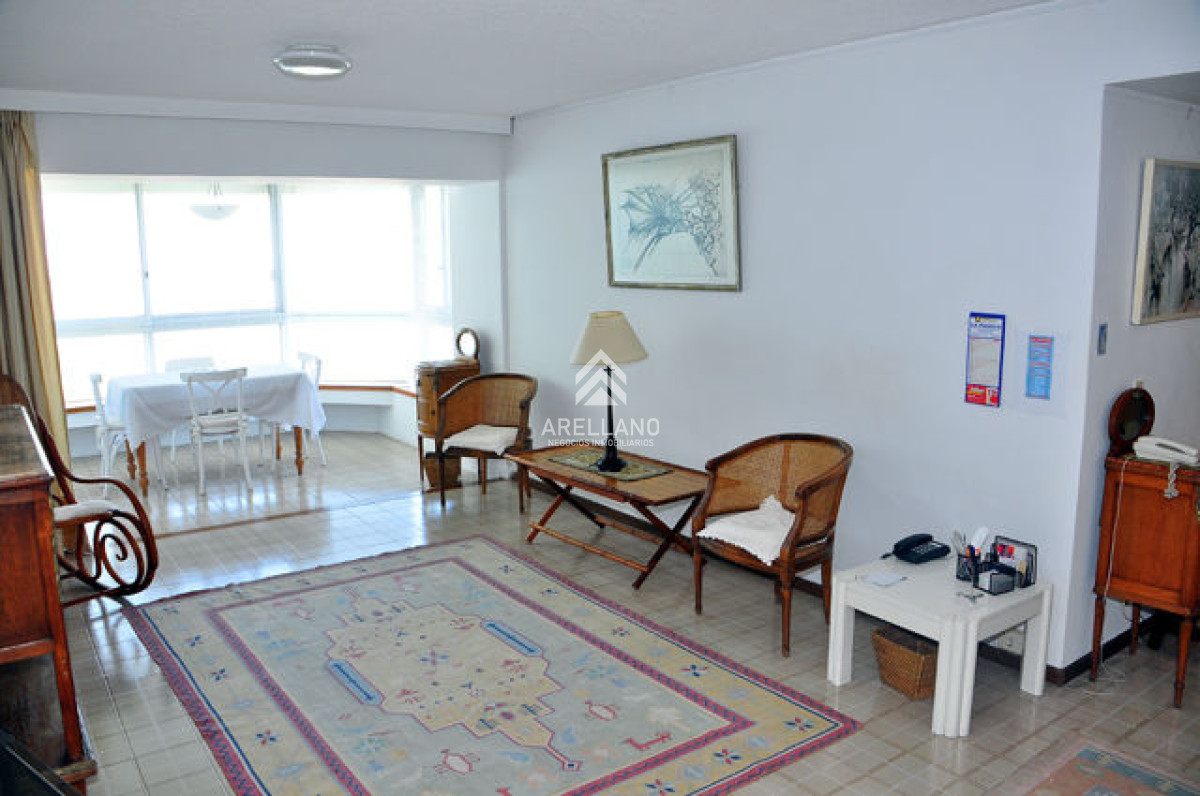 Apartamento ID.5774 - Venta apartamento 2 dormitorios  