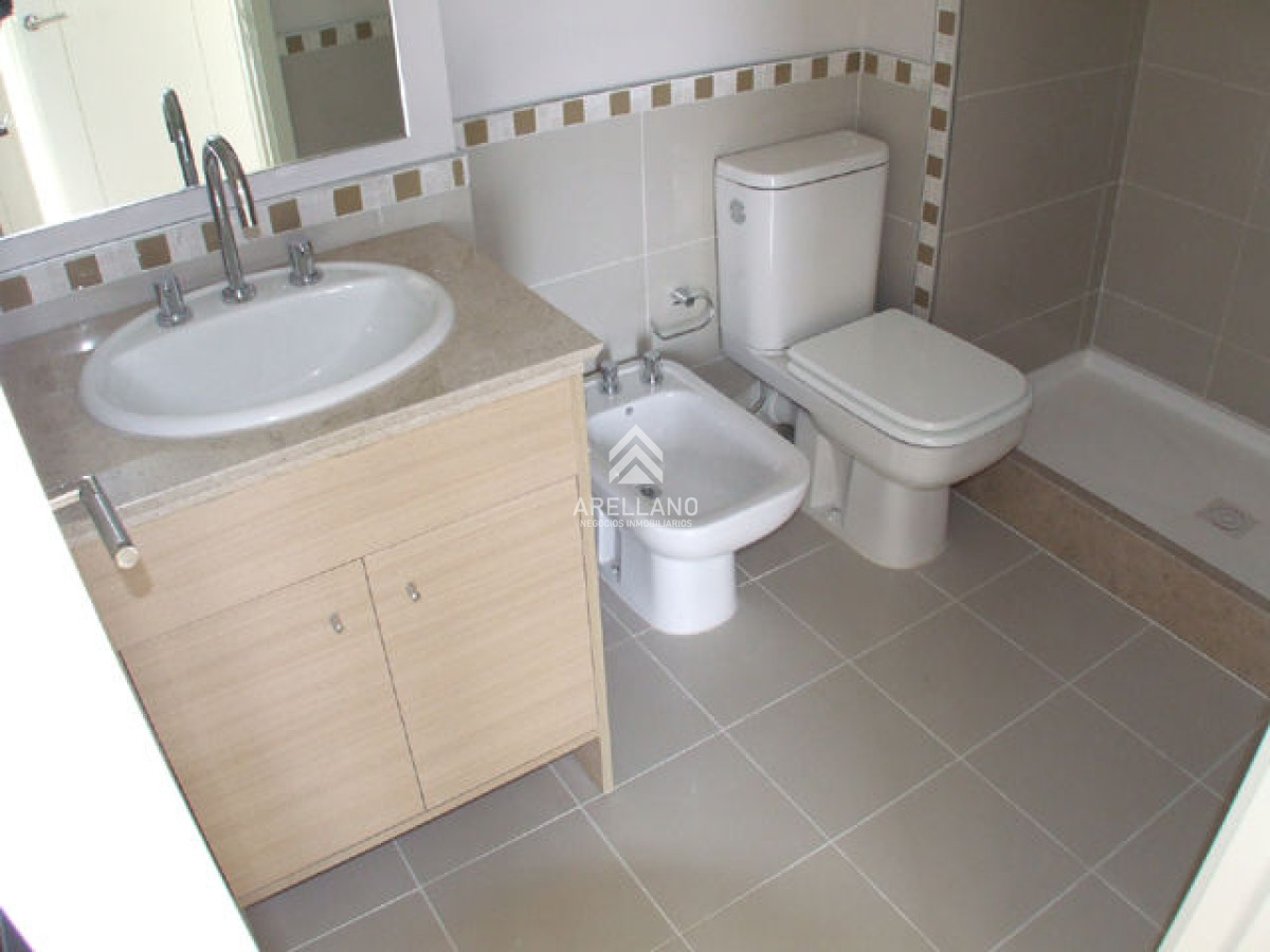 Apartamento ID.4893 - Roosevelt, Punta del Este Piso alto con Vista al Mar 