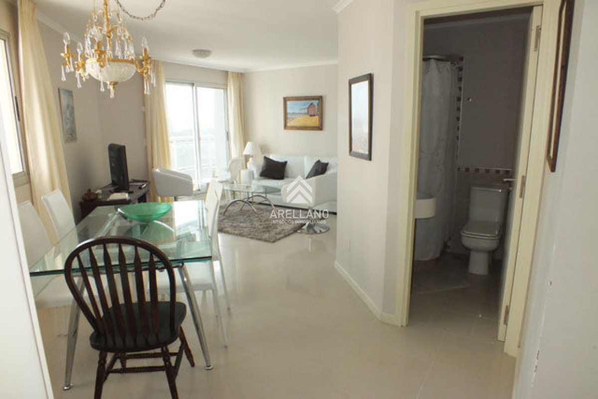 Apartamento ID.4893 - Roosevelt, Punta del Este Piso alto con Vista al Mar 
