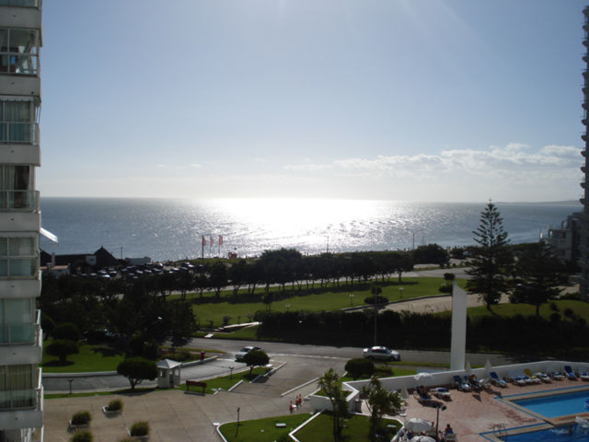 Apartamento ID.4452 - Venta apartamento 3 dormitorios 