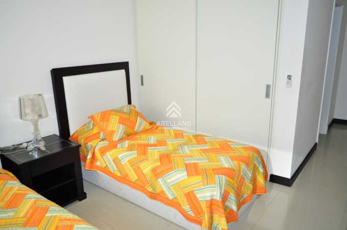 Apartamento ID.5284 - Alquiler temporada apartamento 3 dormitorios 
