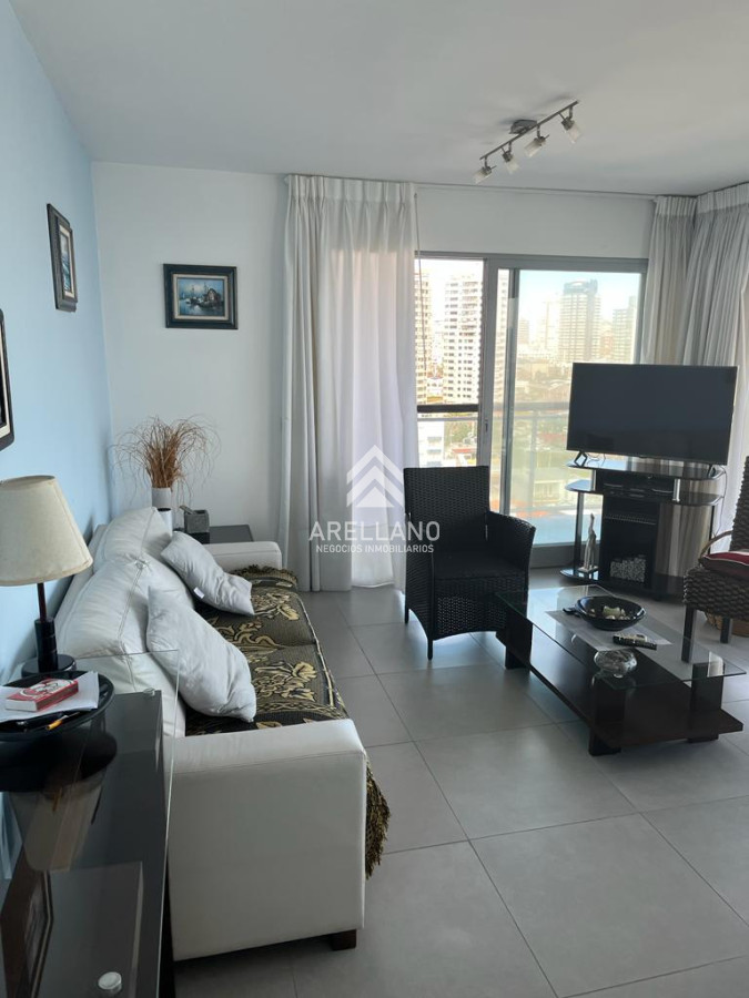 Apartamento ID.5083 - HERMOSO DEPARTAMENTO CON MUY BUENA VISTA 