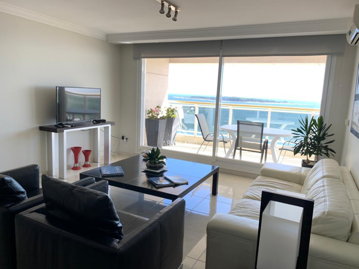 Apartamento ID.3863 - Venta apartamento 3 dormitorios Playa Mansa 