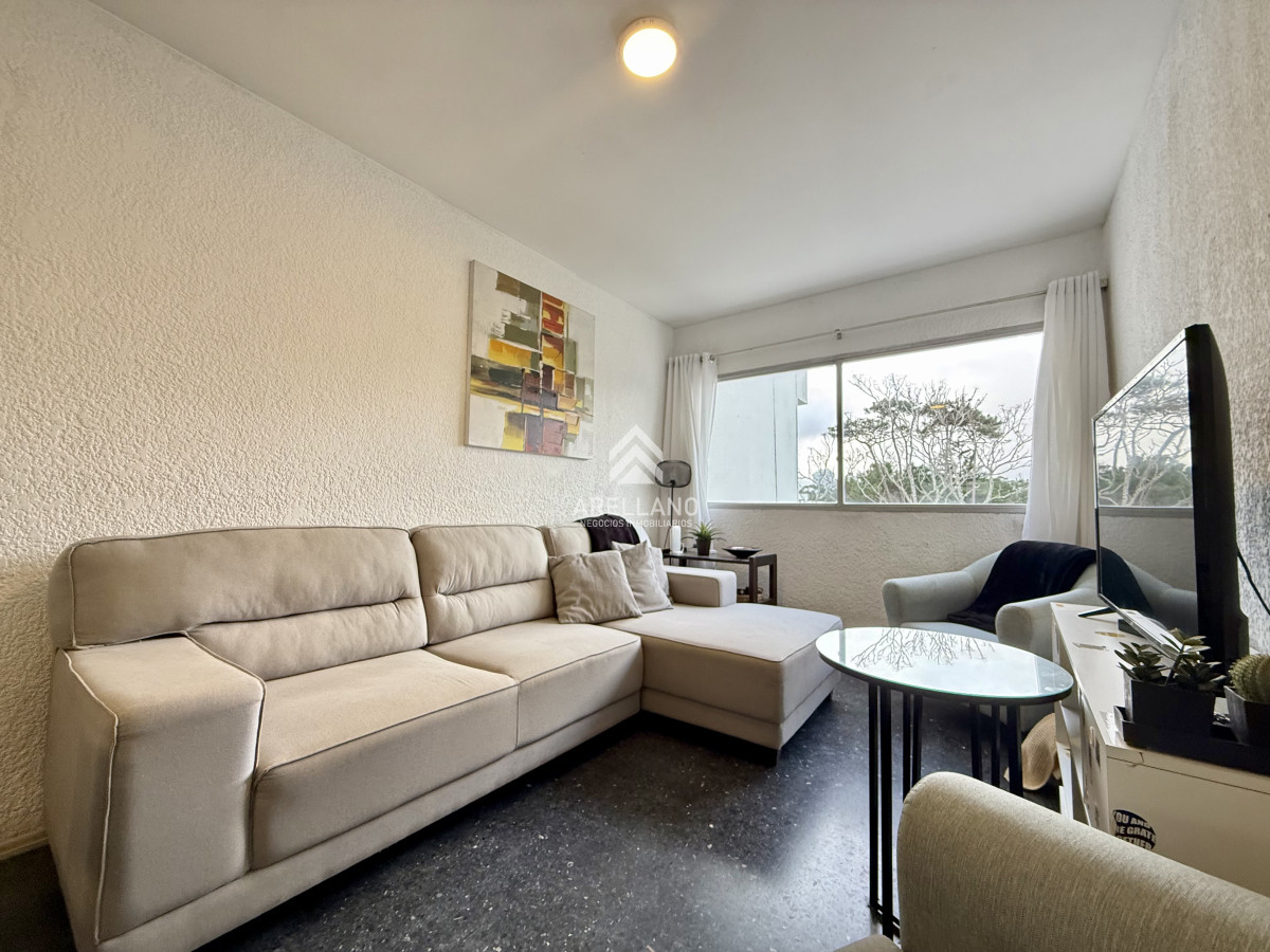 Apartamento ID.5604 - Venta Apartamento en Edificio Mansamar - Primera Línea al Mar