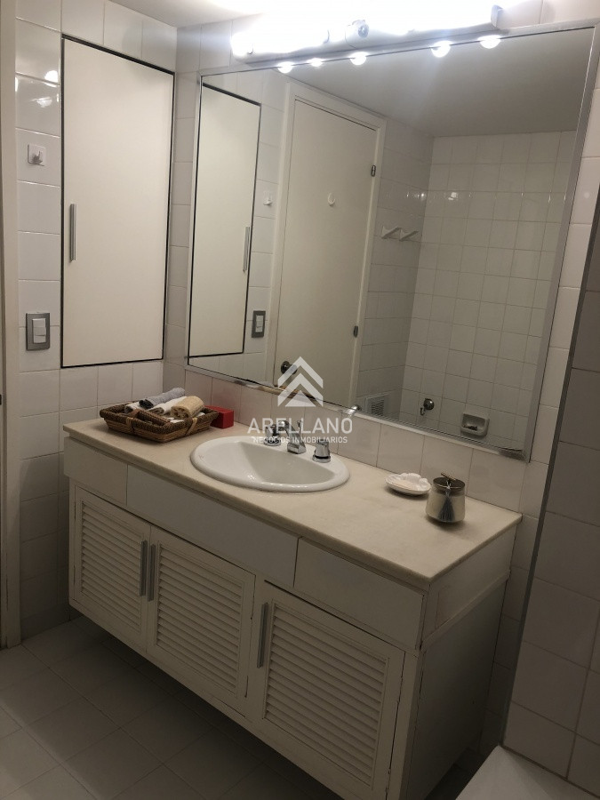 Apartamento ID.1942 - Venta apartamento 3 dormitorios 