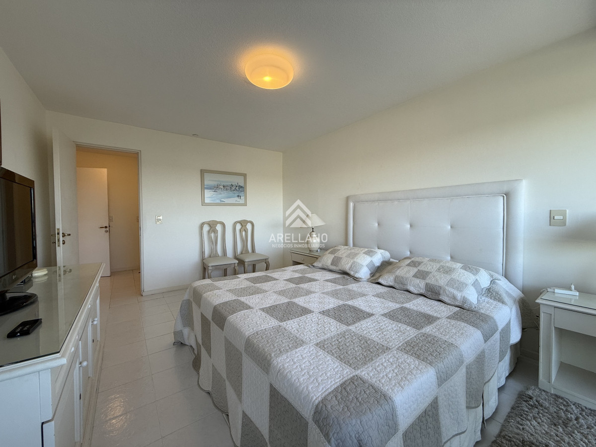 Apartamento ID.4899 - Apartamento en Mansa, 3 dormitorios  