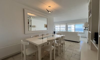 Venta apartamento 3 dormitorios Playa Mansa