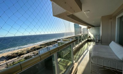 Venta apartamento 4 dormitorios playa mansa