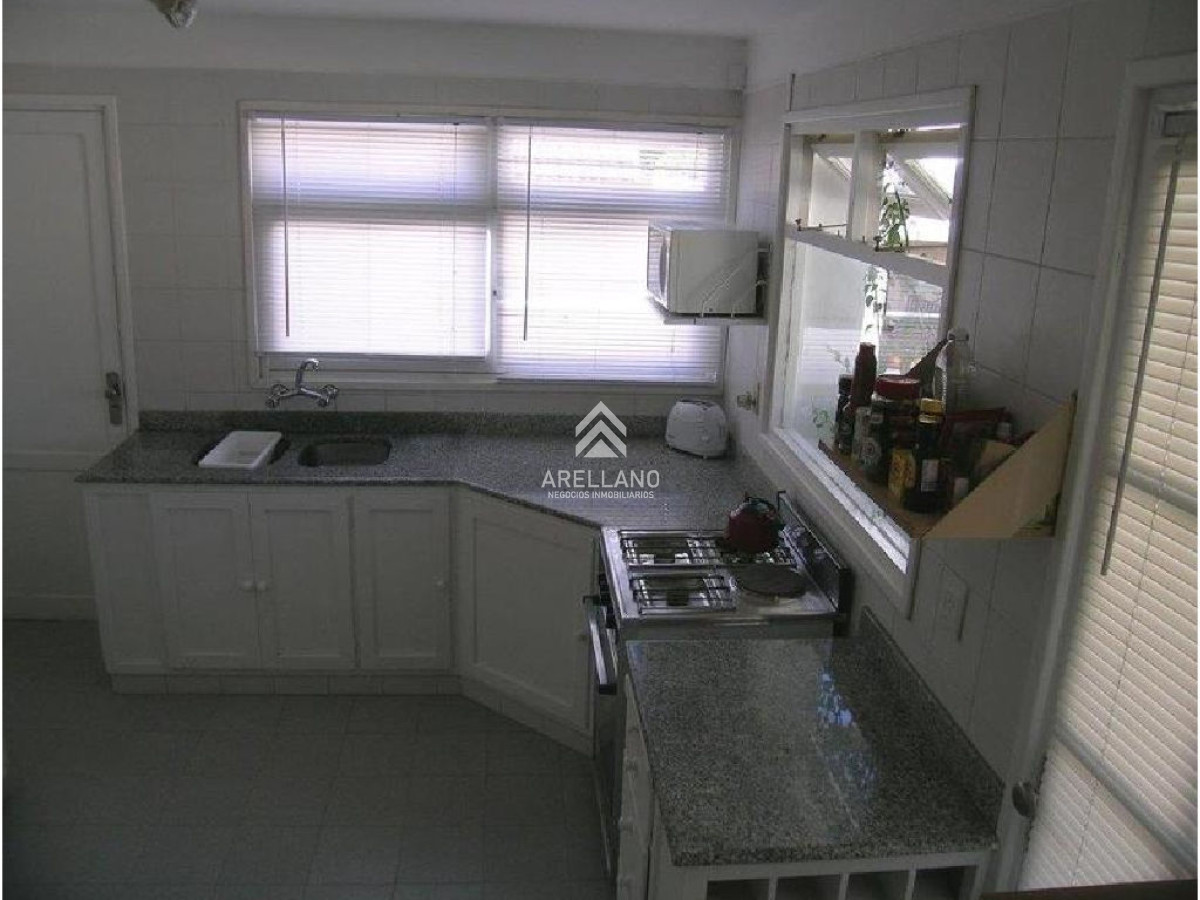 Casa ID.4800 - En el CORAZON DE LA BARRA