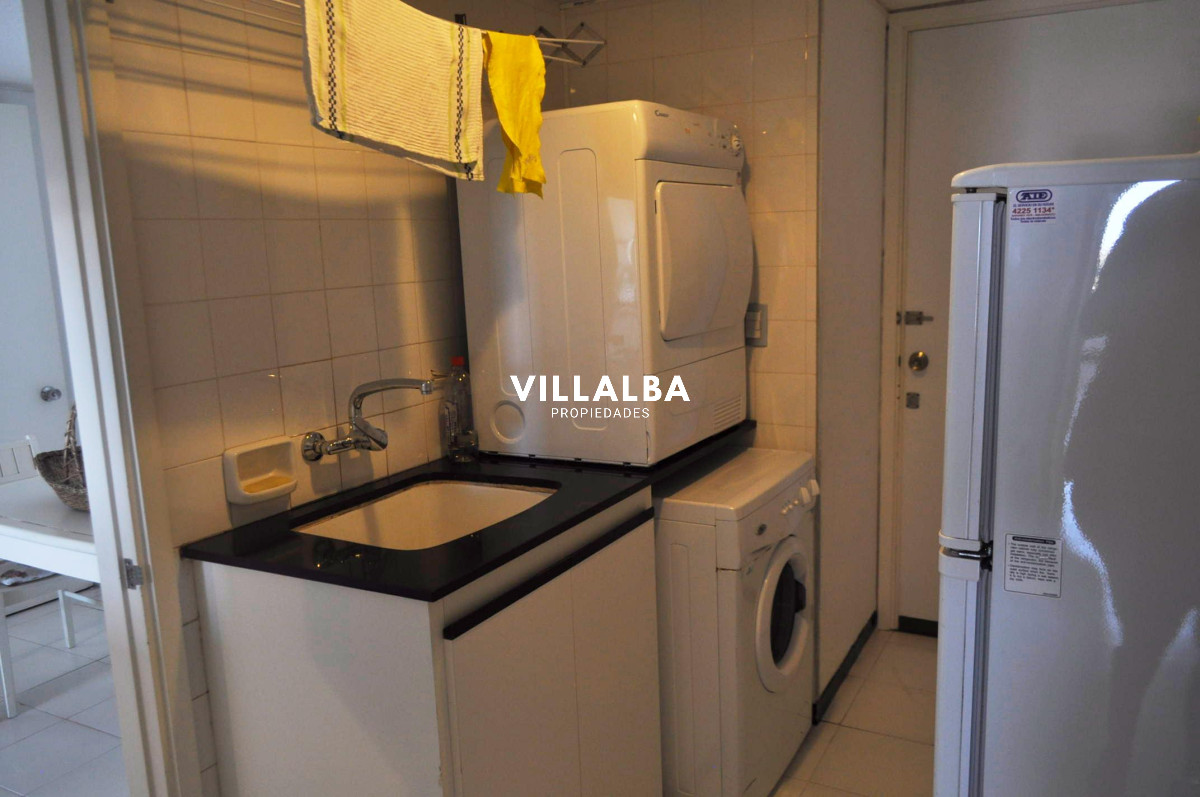 Apartamento ID.2222 - Amplio departamento frente al mar