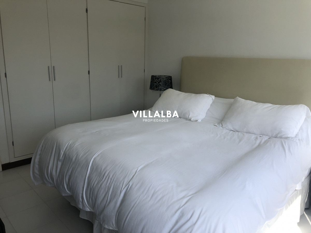 Apartamento ID.2222 - Amplio departamento frente al mar